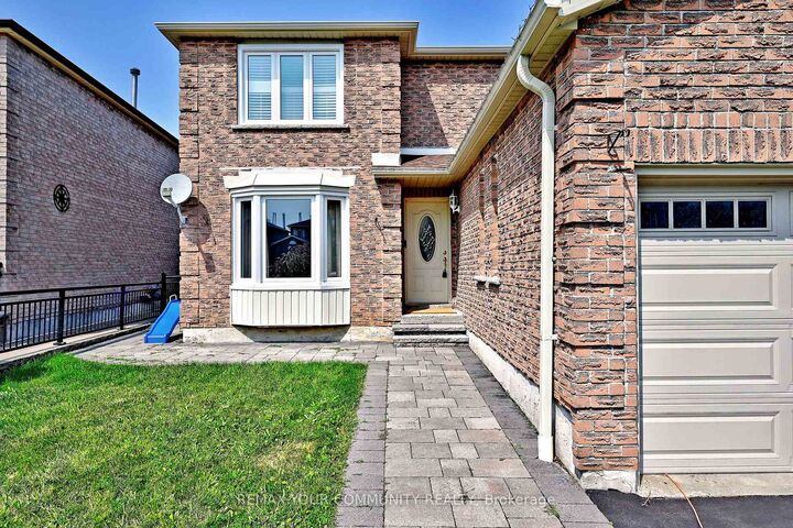 Property Photo:  35 Dakin Drive  ON L1T 2R8 