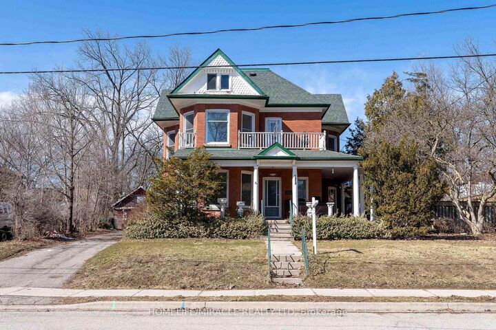 Property Photo: 114 Frances Street ON N5C 2H3