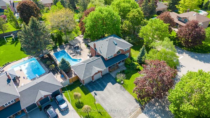 Property Photo: 48 Maple Way ON L0G 1V0