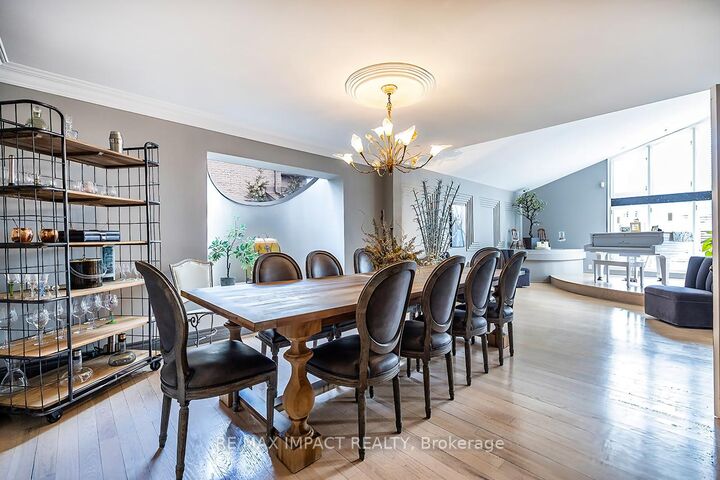 Property Photo: 1410 Manitou Drive ON L1G 7P7