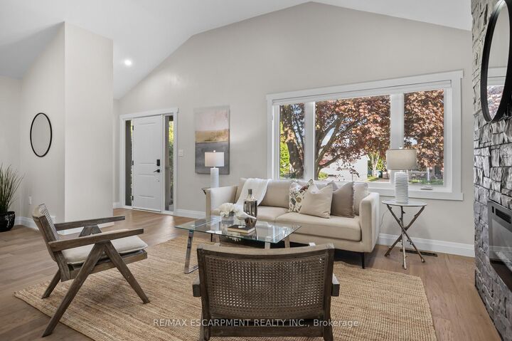 Property Photo: 1041 Shepherd's Drive ON L7T 3R4
