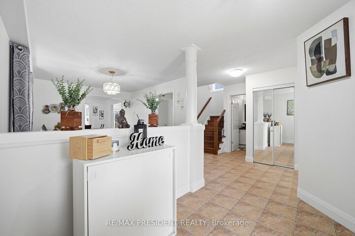 Property Photo: 60 Steepleridge Street ON N2P 2W3