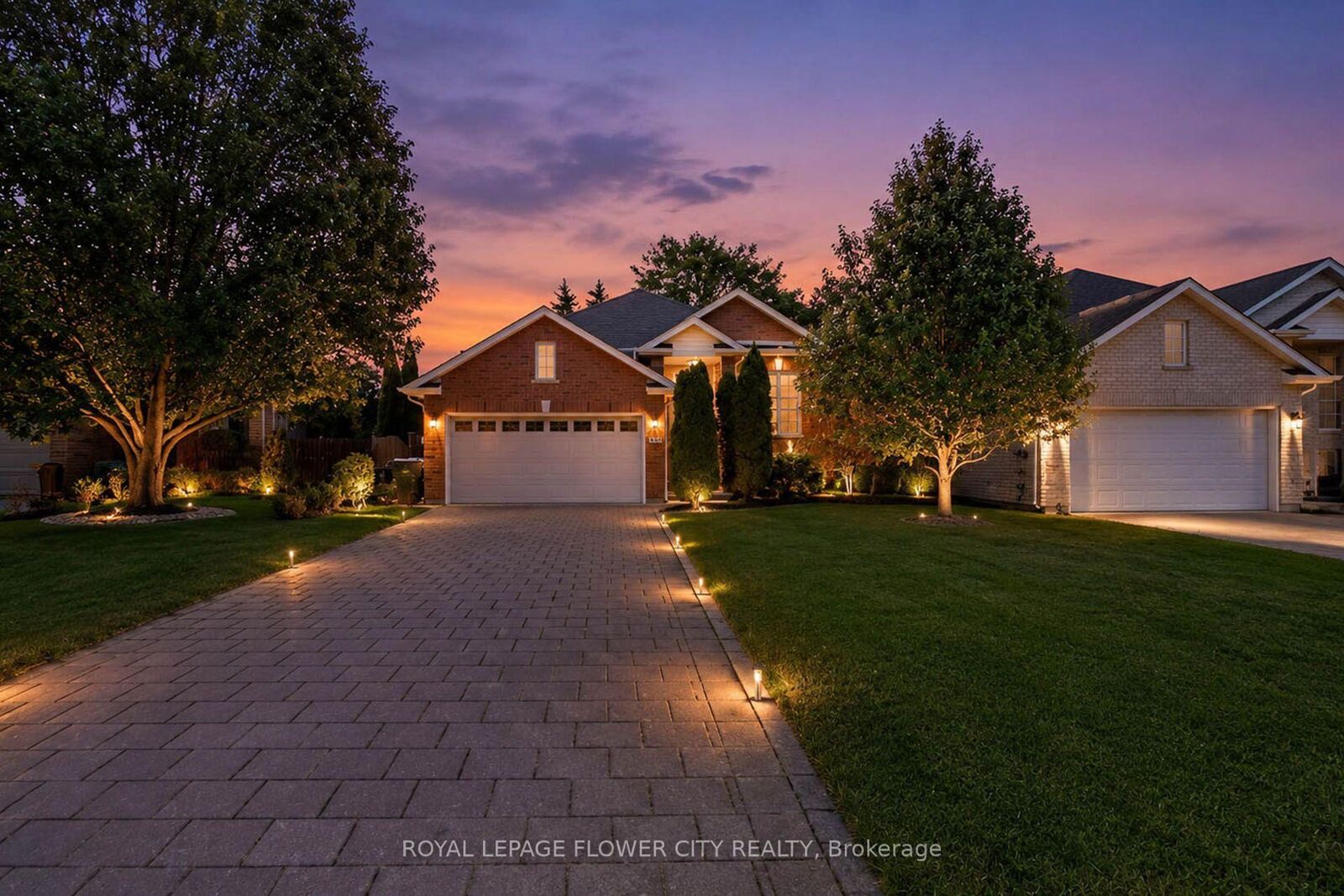 Property Photo:  47 Queensway Drive  ON N7G 4M2 