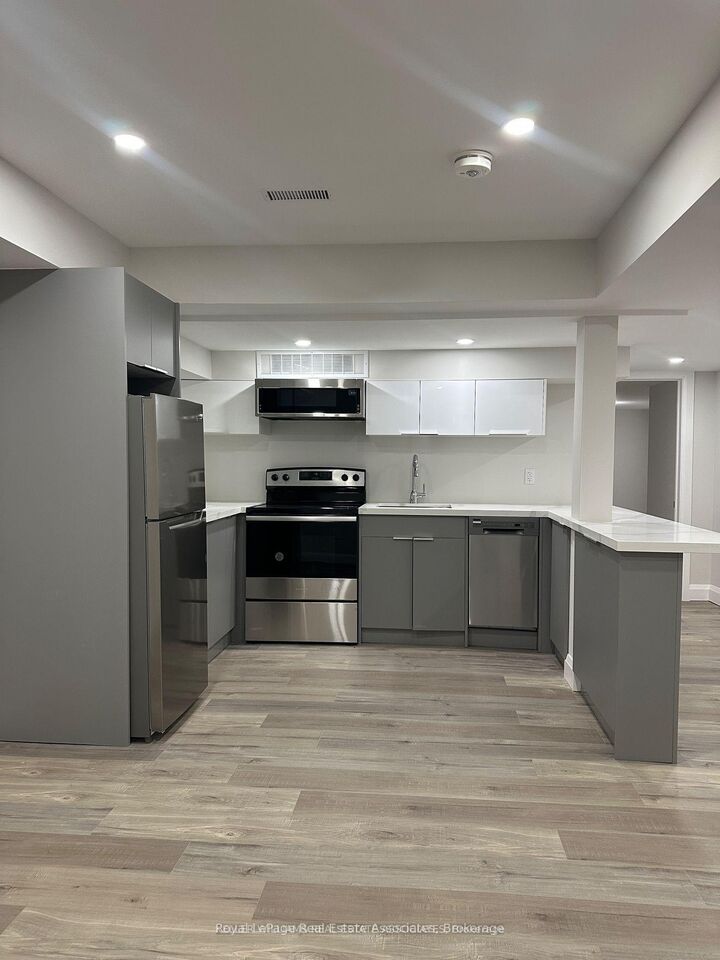 Property Photo:  24 Hubbell Road  ON L6Y 2A5 