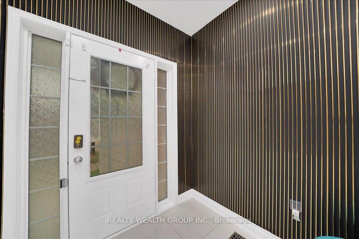 Property Photo: 40 Clowes Street ON L1Z 0K9