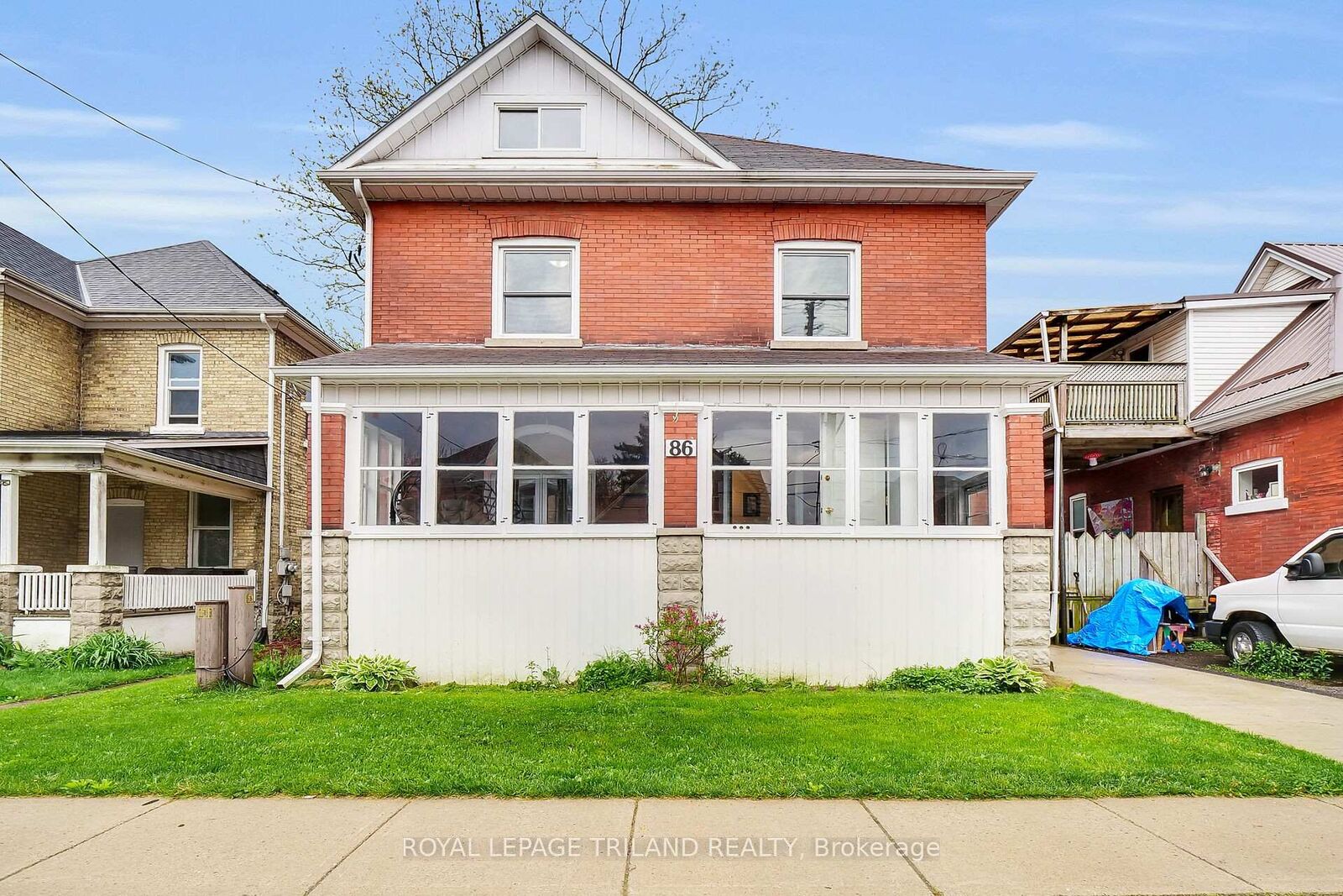 Property Photo:  86 Kains Street  ON N5P 1N7 