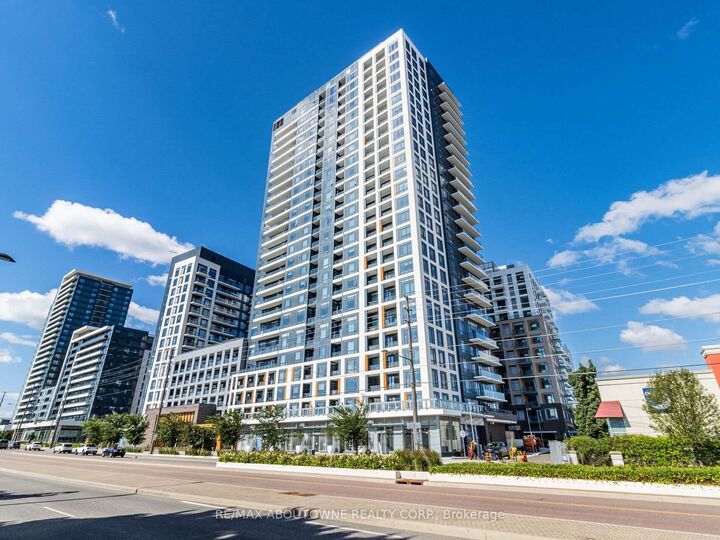 Property Photo:  7950 Bathurst Street 613  ON L4J 0L4 