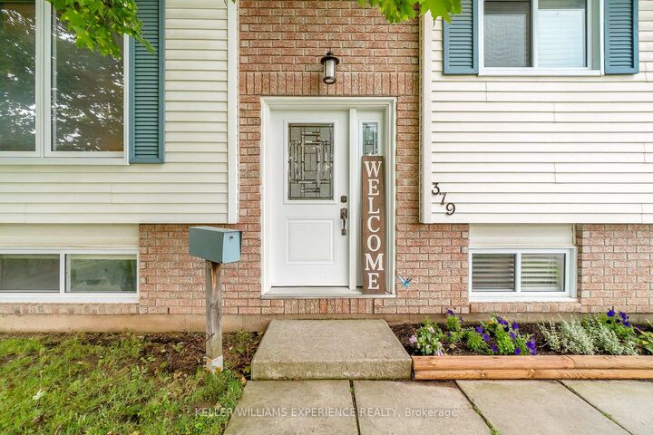 Photo de la propriété: 379 High Street ON L3V 4X6