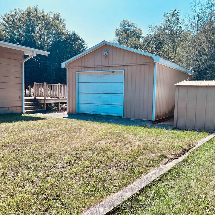 Property Photo:  365 Lake Range Drive  ON N0G 2R0 