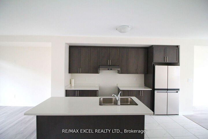 Property Photo: 74 Carneros Way ON L6B 0S1