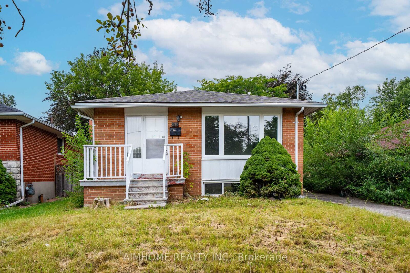 Property Photo: 36 Moraine Hill Drive ON M1T 1Z9