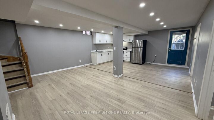 Property Photo:  1148 Bridlewood Trail Bsmt  ON L6M 2L2 
