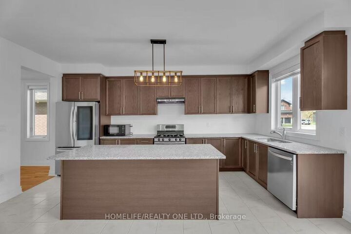 Property Photo:  47 Autumn Drive  ON L9Z 0K7 