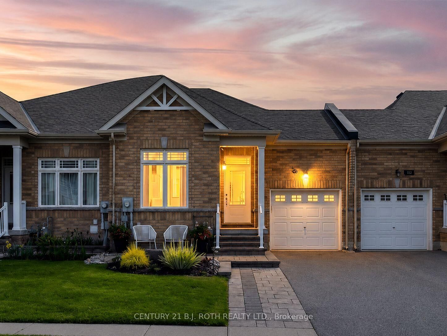 Property Photo:  117 Isabella Drive  ON L3V 8K7 