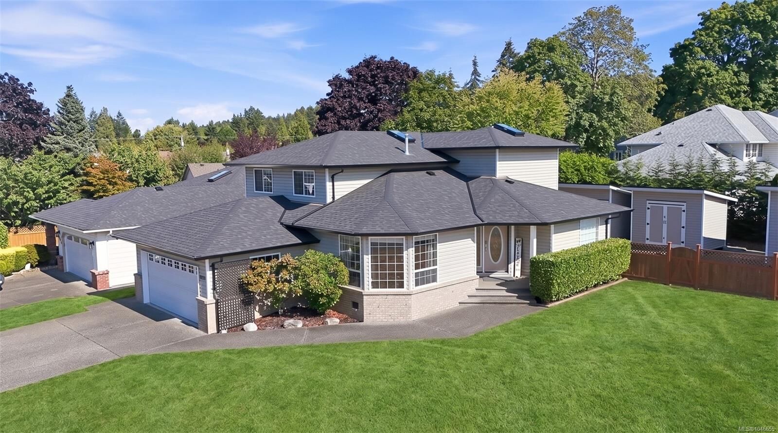 Property Photo: 6025 Tweedsmuir Cres BC V9T 5Y7