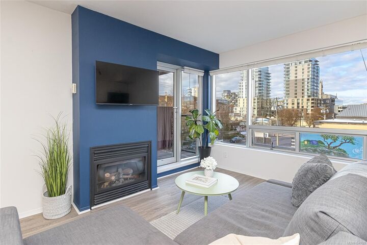 Property Photo:  932 Johnson St #303  BC V8V 3N4 