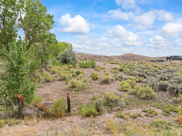 Property Photo: 1 Landslide Rd. E UT 84754