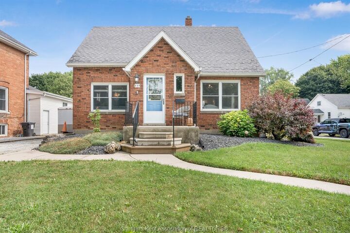 Property Photo: 115 Ursuline Avenue ON N7L 3L9