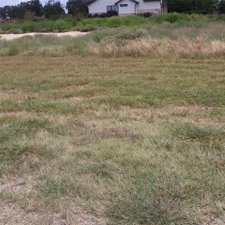 Property Photo:  105 Huerta Road  TX 76527 