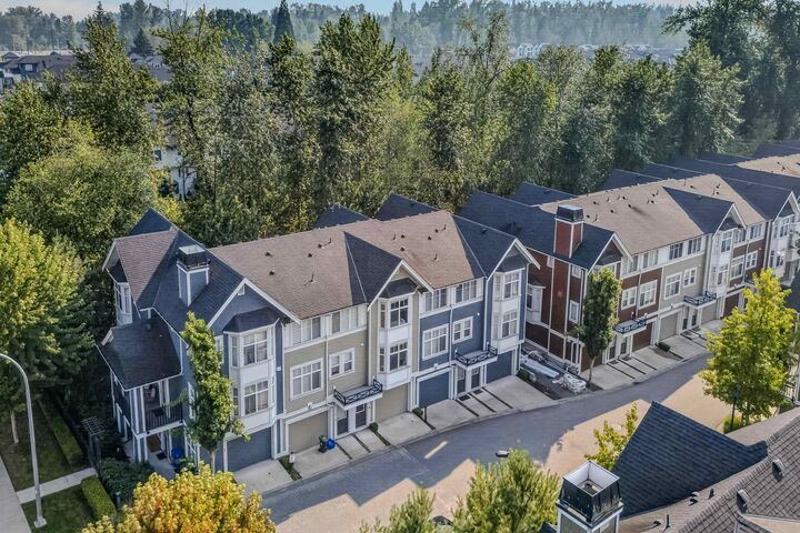 Property Photo: 20852 77A Avenue 59 BC V2Y 0R8