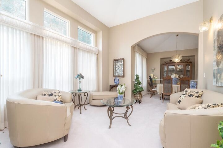 6779 Chateau Court — photo 1