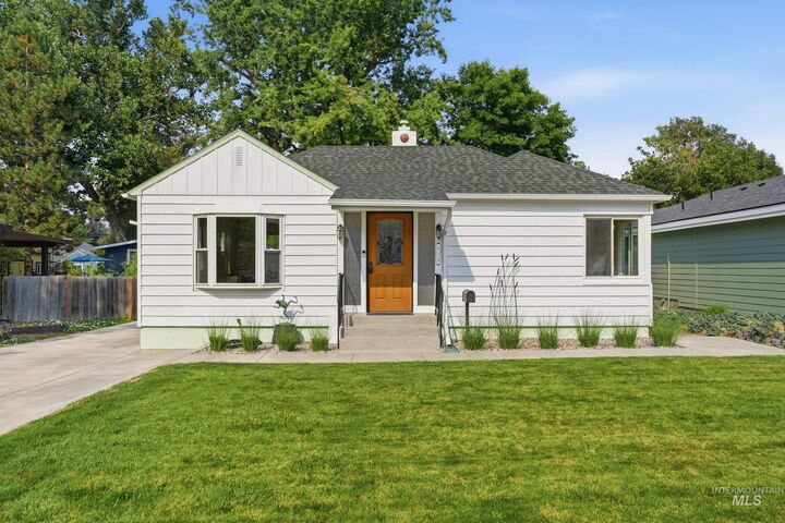 Property Photo:  413 N Atlantic St.  ID 83706 