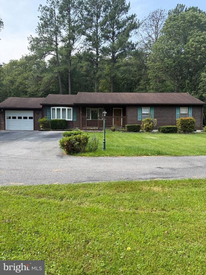 Property Photo: 110 Layside Drive VA 22602