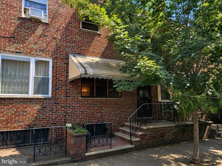 Property Photo:  1525 S Juniper Street  PA 19147 