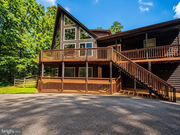 Property Photo: 184 Apple Jack Circle VA 22642