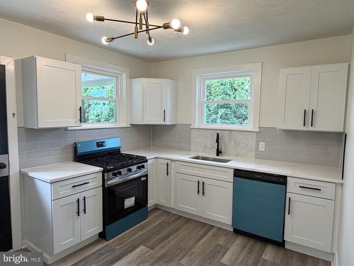Property Photo: 16 E Tolna Road PA 17361