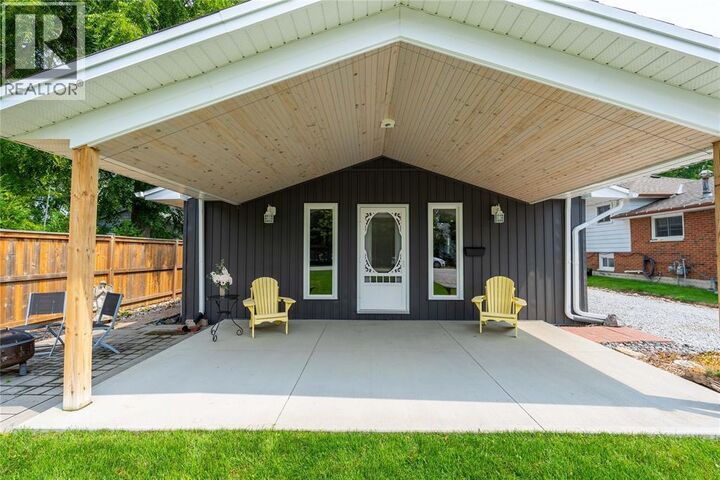 Property Photo:  6822 Evergreen Lane  ON N0N 1E0 