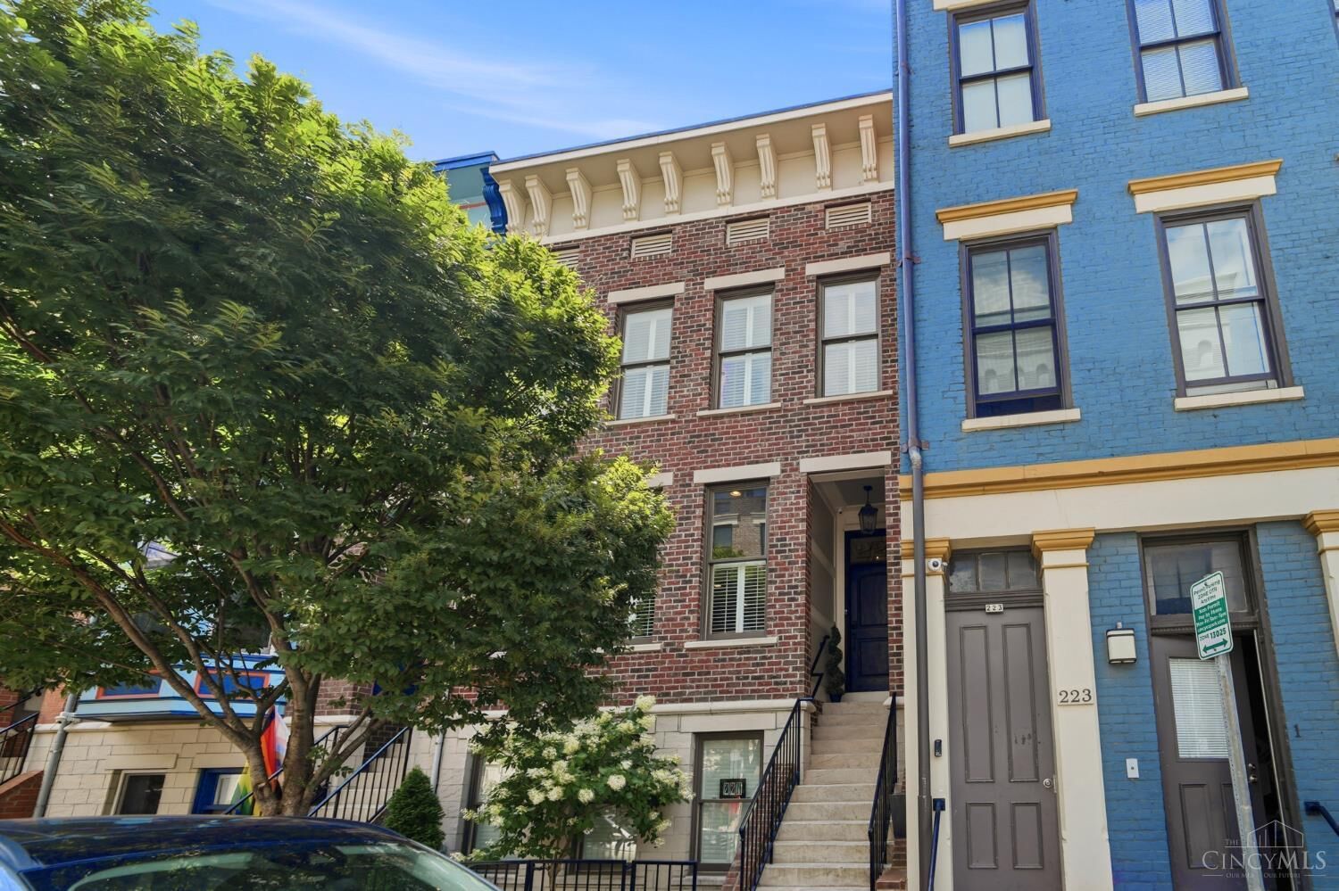 Property Photo:  221 W Fifteenth Street  OH 45202 