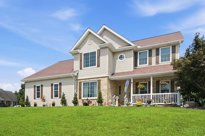 Property Photo: 820 Willow Bend Drive OH 45177
