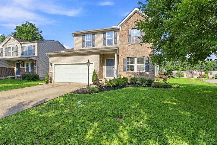 Property Photo:  4 Ashwood Place  OH 45102 