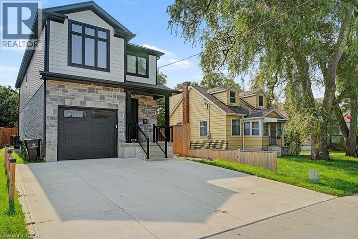 Property Photo:  31 Fourth Avenue  ON N2C 1N9 
