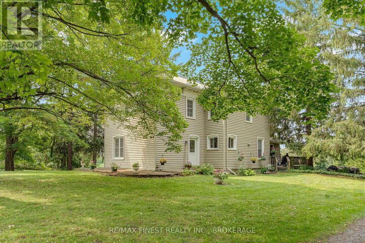 Property Photo:  1011 Lennox And Addington County Rd 5  ON K7R 3L2 
