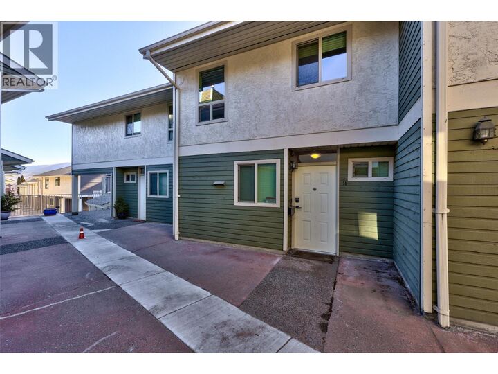 Property Photo: 145 Nicola Street 14 BC V2C 2P2