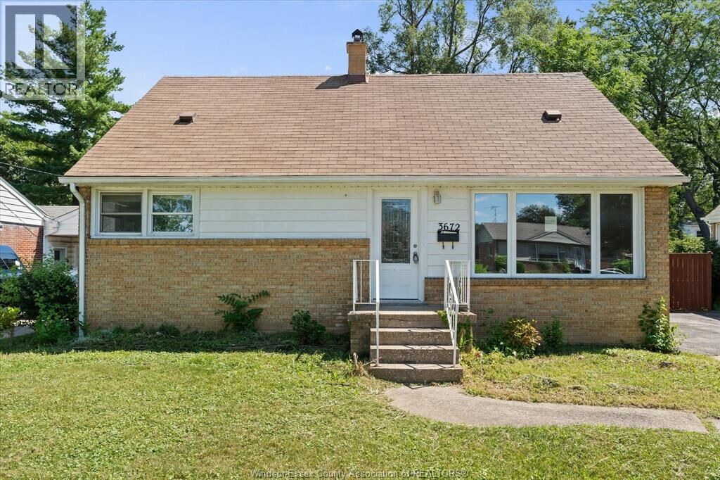 Property Photo:  3672 Morris Drive  ON N9E 2K7 