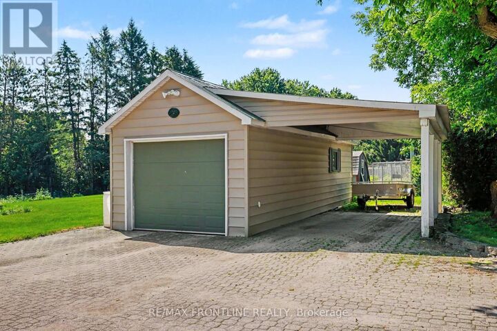 Property Photo: 506 Glen Tay Road ON K7H 3C6