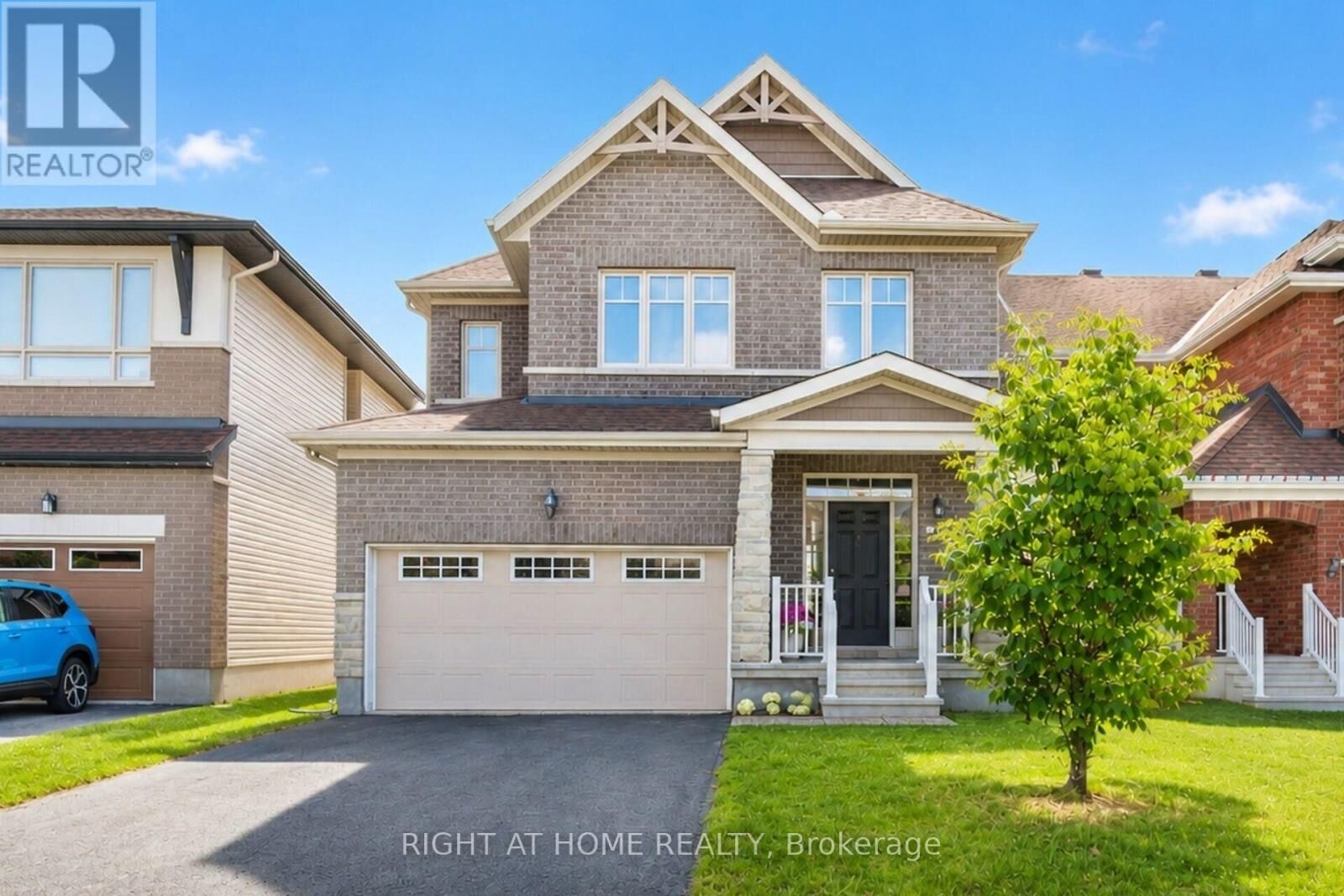 Property Photo: 207 Mareth Way ON K4M 0C9
