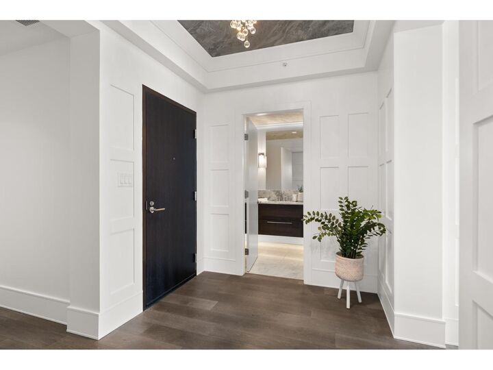 Property Photo: 1500 Martin Street 1701 BC V3Z 2L5
