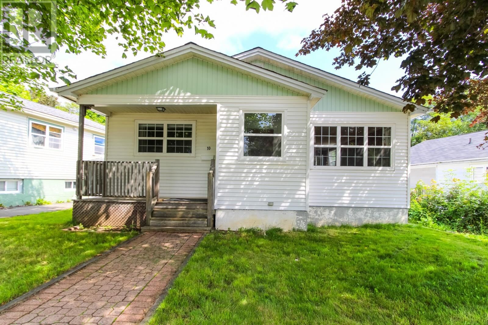 Property Photo:  10 Baltimore Street  NL  