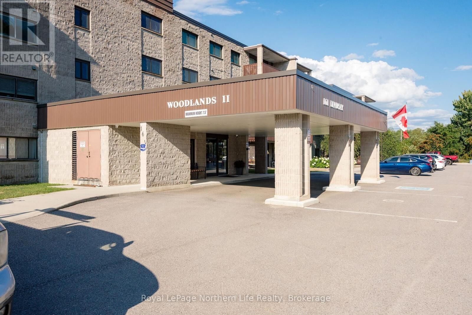 Property Photo:  161 Lindsay Street 302  ON P1B 8P6 