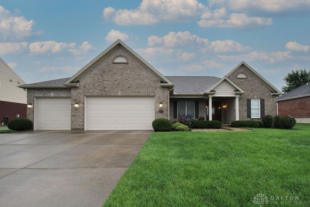 Property Photo:  5848 Golden Bell Way  OH 45011 