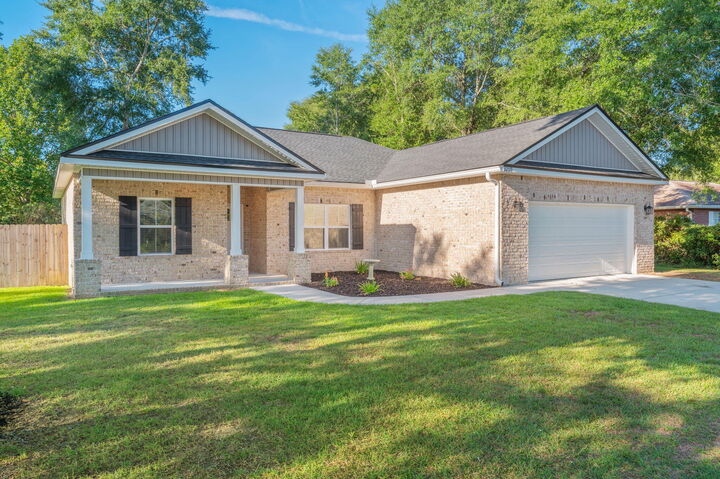 Property Photo: 3209 Twilight Drive FL 32539