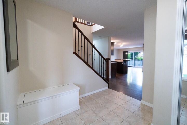 Property Photo:  632 60 Street SW  AB T6X 0G4 