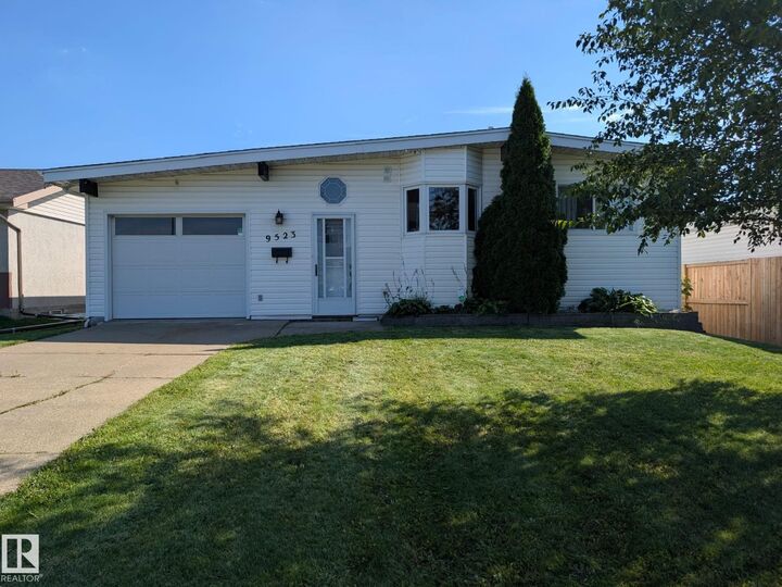 Property Photo:  9523 134 Avenue NW  AB T5E 1H8 