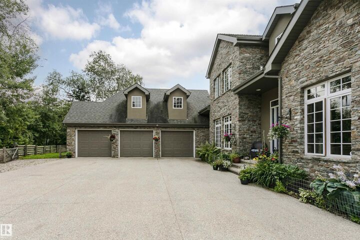 Property Photo:  19 51222 Rge Rd 260  AB T7Y 1B1 