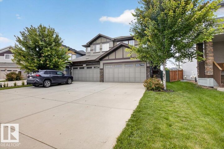 Property Photo: 9506 210 Street NW AB T5T 6Z3