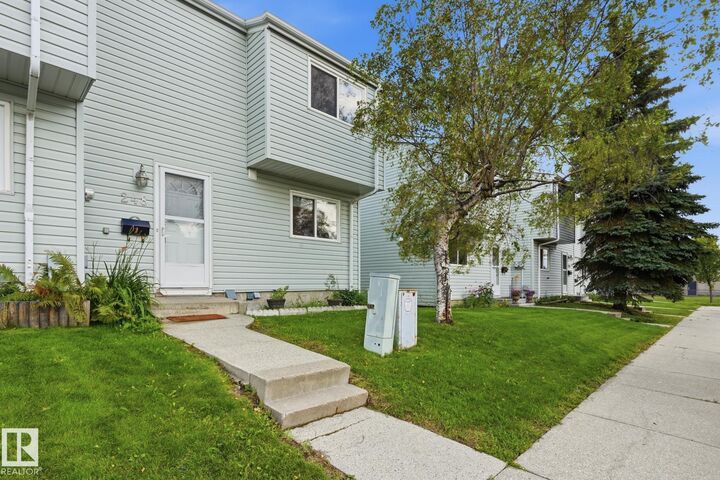 Property Photo: 248 Dickinsfield Crest NW AB T5E 5V8